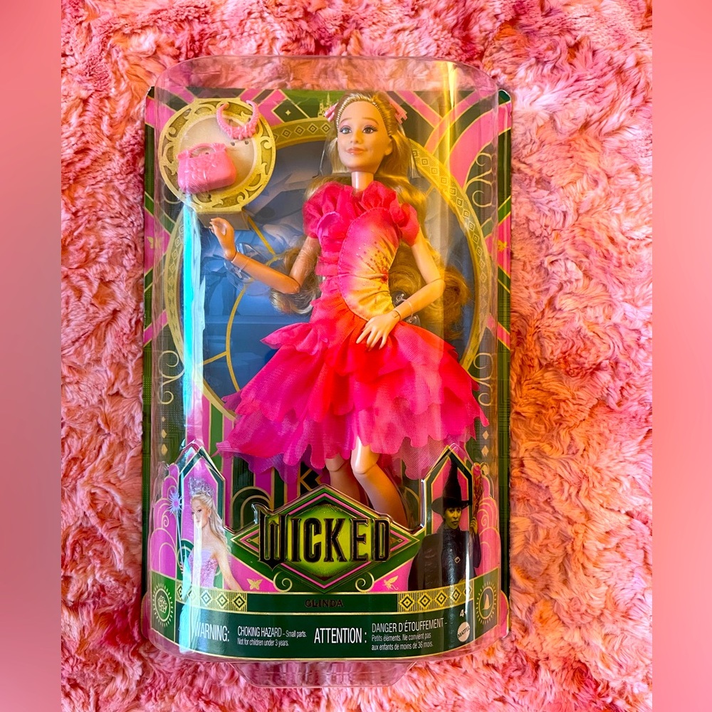 Collectible Mattel Wicked  Glenda Ariana Grande Pink and Gold Doll